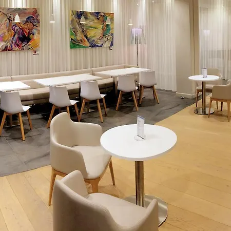 Готель Mercure Golf Cap D'agde Агд