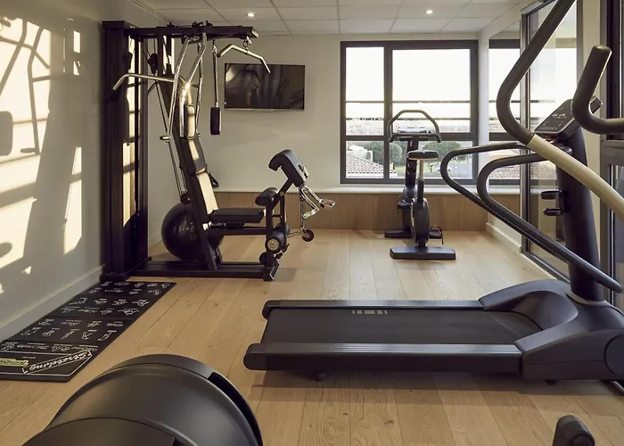 Hotel Mercure Golf Cap D'agde 4*